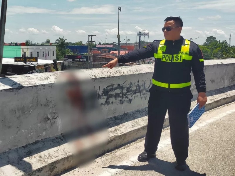 Polisi Lacak Identitas Wanita Tewas di Flyover Arengka Pekanbaru dari Nopol Motor