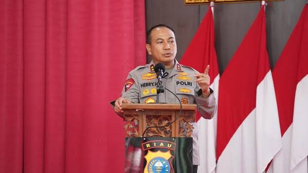 Polda Riau Konsisten Tindak Tegas Pelaku Karhutla, Kini Jerat 50 Tersangka