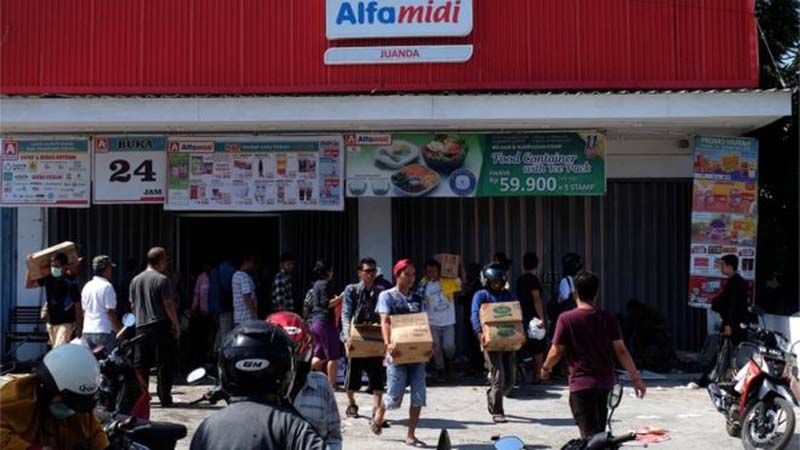 Polisi Tetapkan 45 Orang Tersangka Penjarahan Gempa Palu