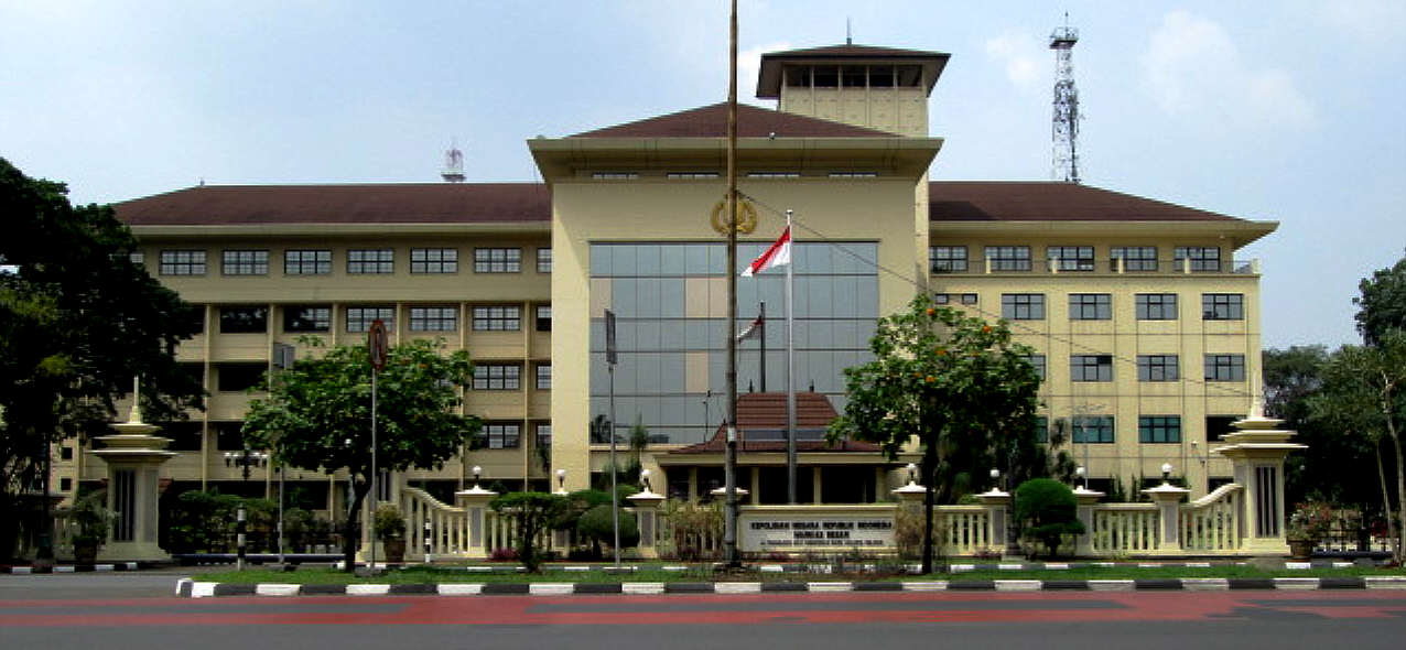 Mabes Polri: Polisi Dilarang Nge-Like Postingan Paslon di Medsos