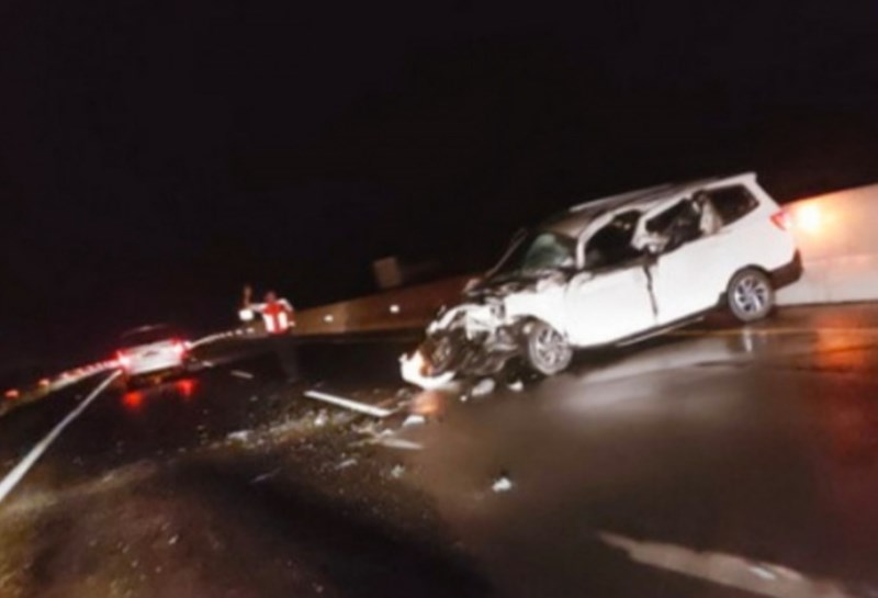 Kecelakaan di Tol Permai Kembali Terjadi, Wuling Hancur Setelah Tabrak Fuso