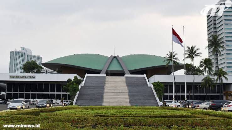 9 Petahana DPR RI Dapil Riau Berpotensi Gugur, Kalah Dengan Wajah Baru