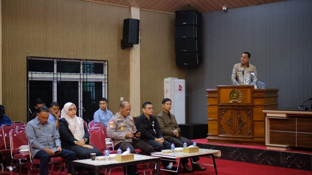 Paripurna DPRD Kepulauan Meranti : Jawaban Ranperda Pemda dan Penetapan Pansus Disahkan Aklamasi
