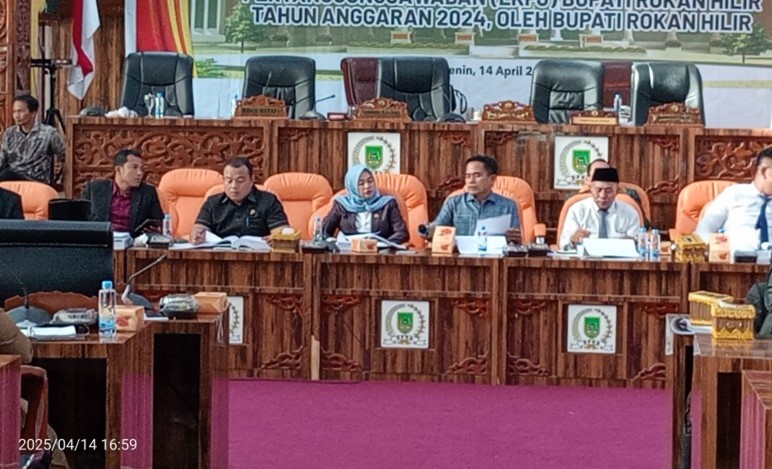 Melalui Rapat Paripurna DPRD, Pemkab Rohil Ekspos Terkait LKPJ Bupati TA 2024