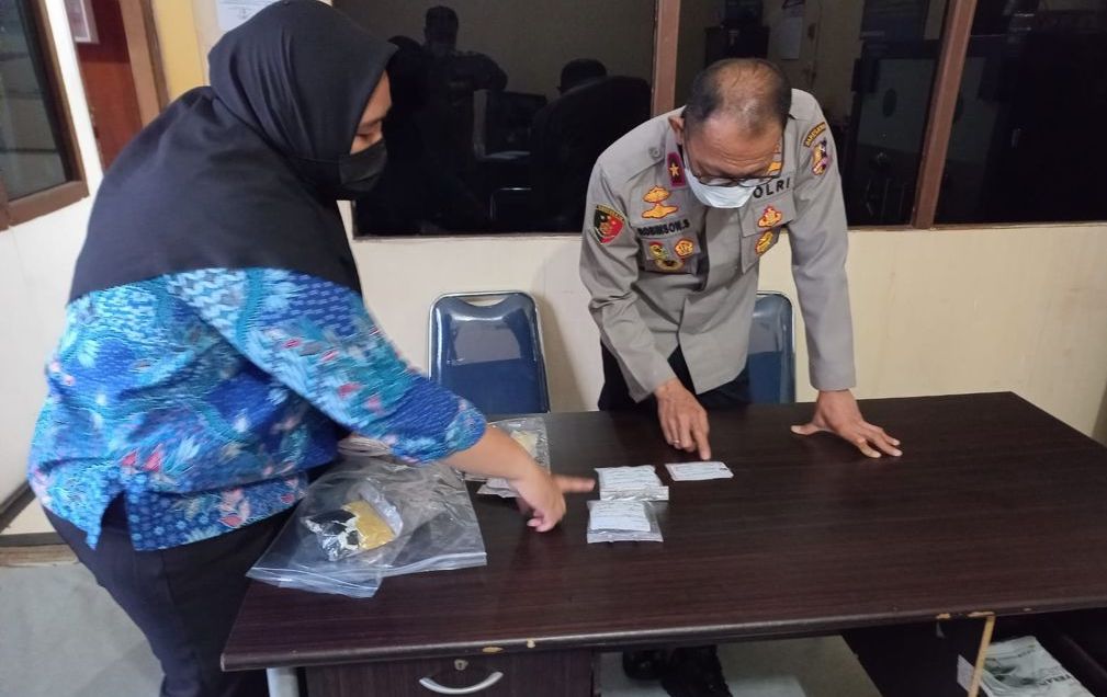 Oknum PNS Wanita di Riau Edarkan Narkoba Jenis Baru, Transaksinya Dengan Bitcoin