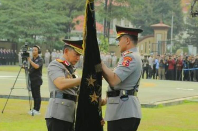 Panji Tribrata Diserahkan, Suyudi Ario Seto Resmi Ambil Alih Komando Polri