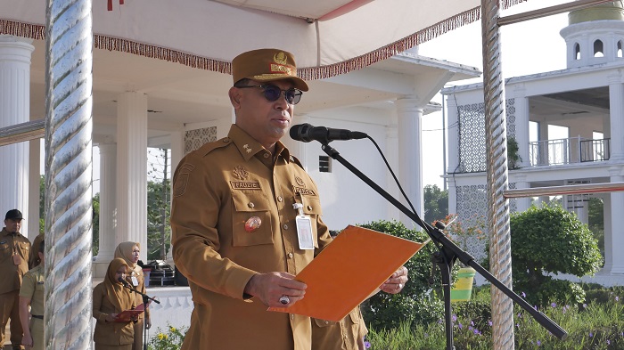 Sekda Fauzi Efrizal Ingatkan OPD Rohil Kebut Administrasi Gaji ke-13