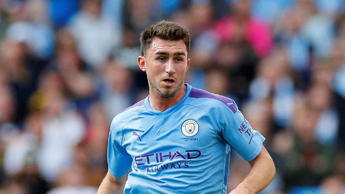 Laporte Absen Enam Bulan, City Takkan Beli Bek Baru