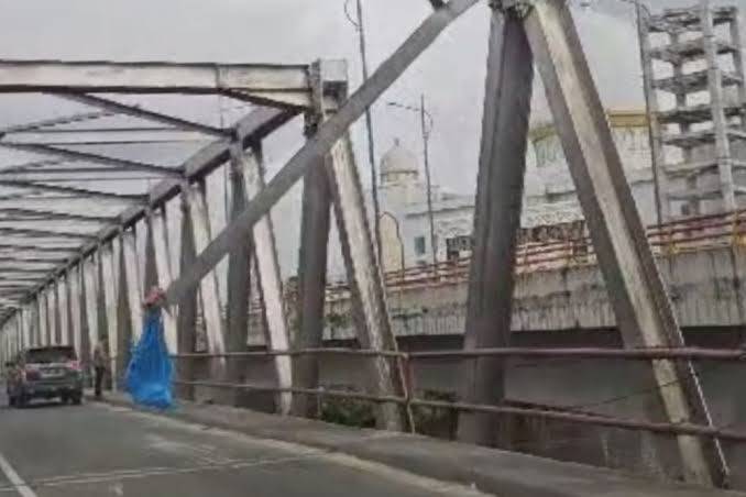 Tiang Atas Lepas Diduga Ditabrak Alat Berat, PJN Lakukan Kajian Kerusakan Jembatan Siak II