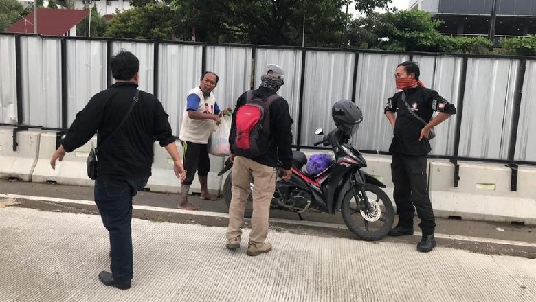 Pengemis Mau Berhenti Asal Diberi Uang Pensiun Rp 5 Juta/Bulan