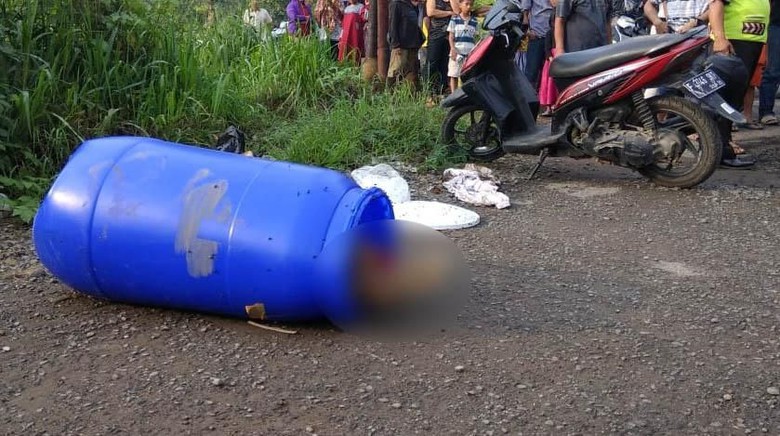 Mayat Dalam Drum Ditemukan Pemulung di Bogor