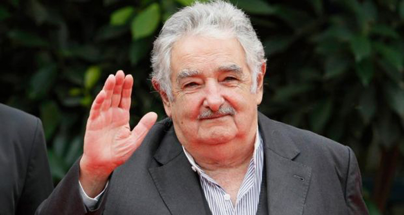 Mujica yang Dijuluki Presiden Termiskin Dunia Tolak Uang Pensiun