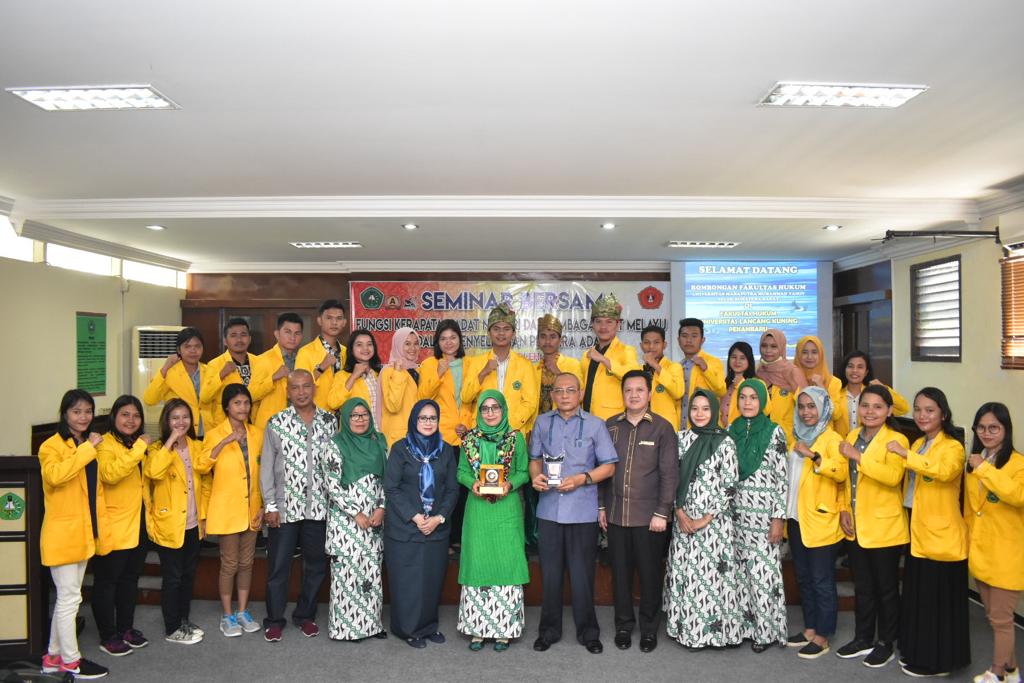 Dua Fakultas Hukum di Riau dan Sumbar Gelar Seminar tentang Adat