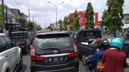 Selalu Macet di Perempatan SKA Pekanbaru, Begini Kata Komisi IV DPRD Riau