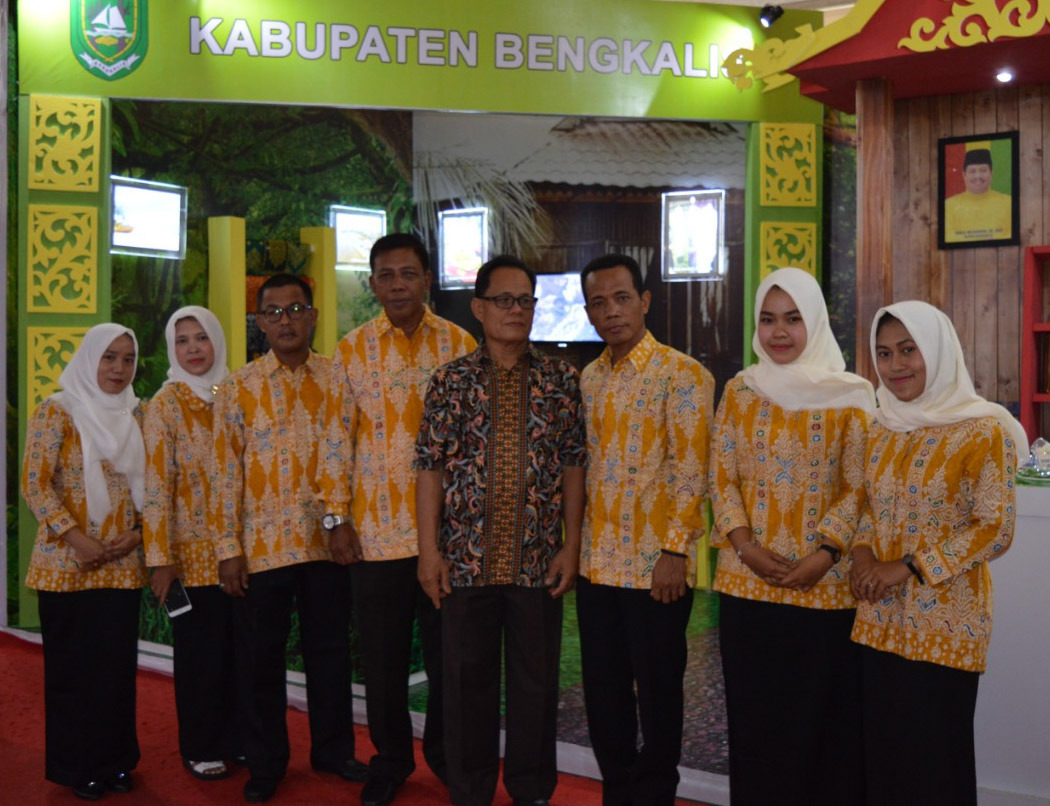 “Sumbar Expo” di Medan, Stand Bengkalis Angkat Tema Tanjak dan Kerajinan Tangan