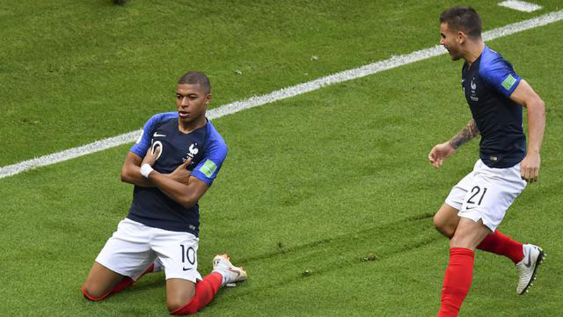 'Bek Uruguay Solid, tapi Mbappe Akan Selalu Mampu Temukan Celah'