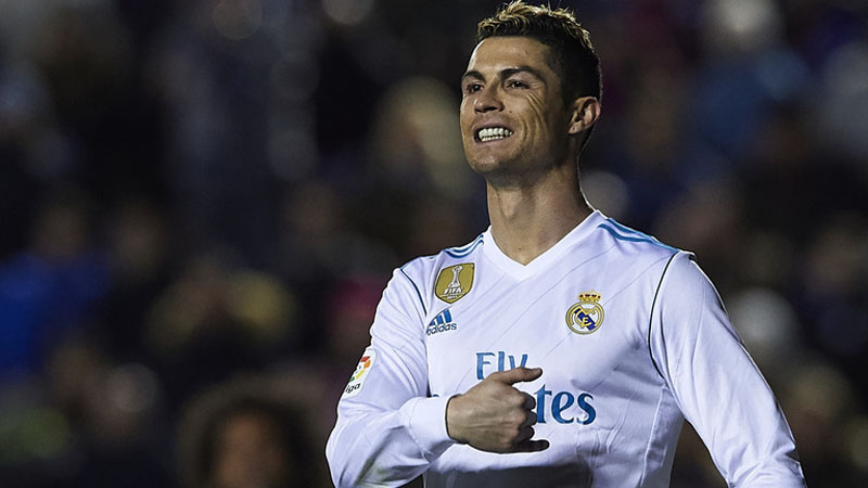 Berkat Dua Gol Ronaldo, Madrid Tumbangkan Eibar