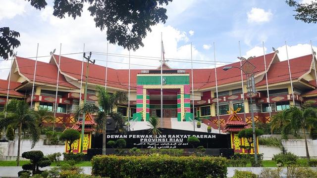 Ada 65 Orang Calon Anggota DPRD Provinsi Riau Versi Hitungan C¹ di Masing-masing Partai