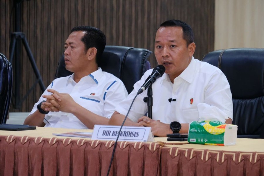 Audit BPKP Ungkap Korupsi Rp195,9 Miliar di Sekretariat DPRD Riau, Penyidik Sita Harley dan Aparteme