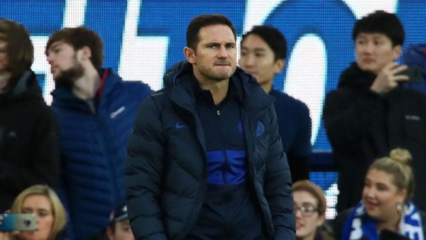 Chelsea Melempem di Stamford Bridge
