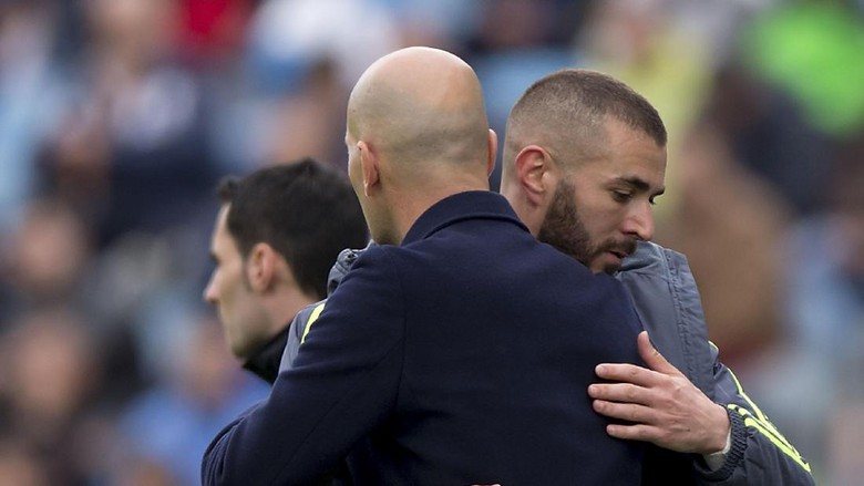 Benzema ke Zidane: Sampai Berjumpa Lagi!, Zidane Pelatih Prancis?