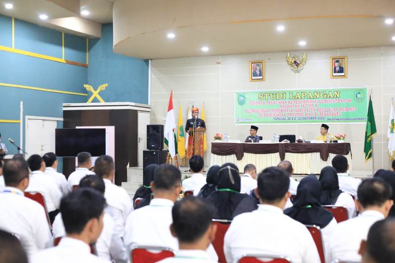 Peserta Pelatihan Kepemimpinan Administrator Meranti Studi Lapangan ke BPSDM Provinsi Riau