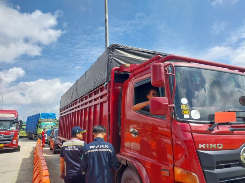 Volume Lalu Lintas di Tol Trans Sumatera Meningkat Selama Libur Nataru 2024