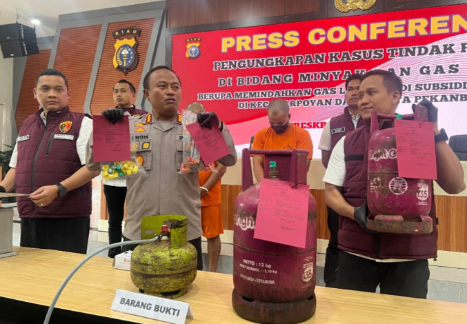 Pengoplos Gas LPG di Pekanbaru Jadi Tersangka, Raup Untung Rp70 Juta per Bulan