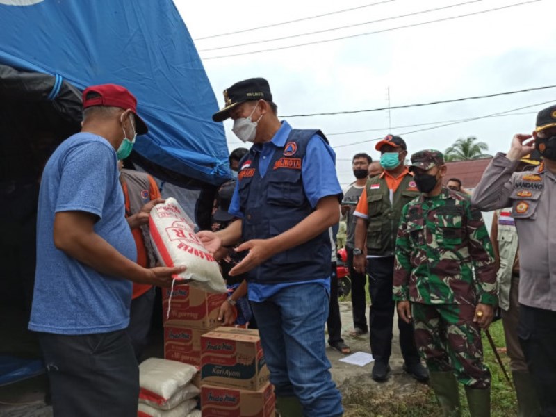 Bantuan Walikota Dinilai Terlalu Sedikit, Cuma Foto-foto