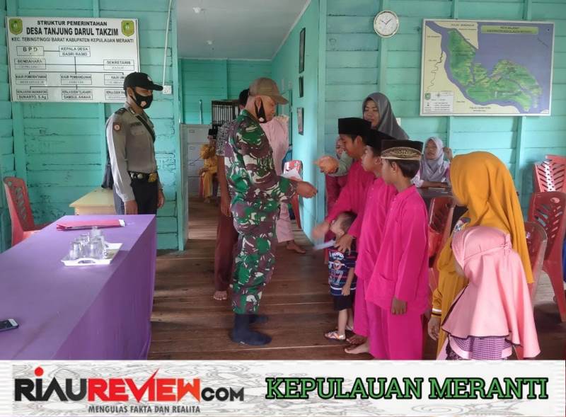 Babinsa Mengadakan Santunan Anak Yatim di Desa Tanjung Darul Takzim Kec. Tebing Tinggi Barat