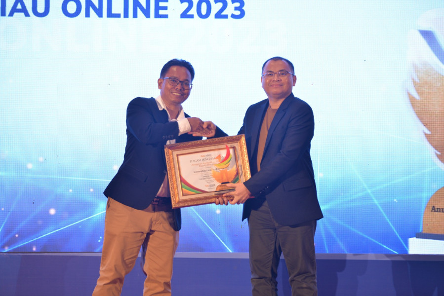 Unilak Raih Anugerah Komunikasi Digital Dari Riauonline.co.id