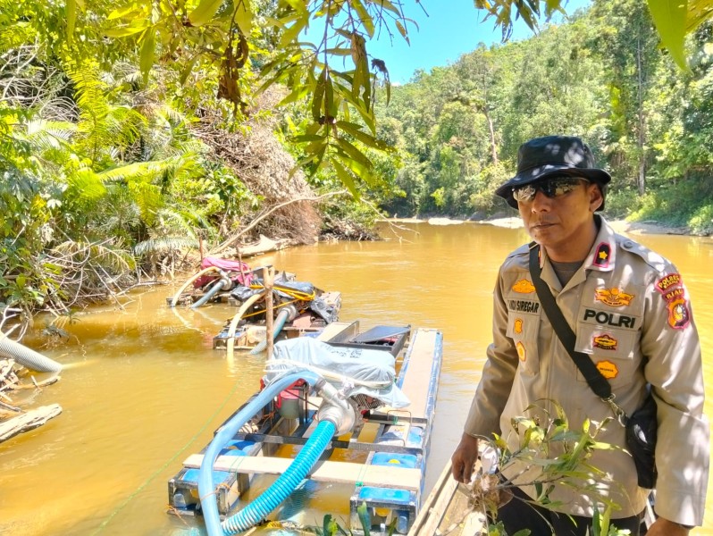 Pelaku Tambang Emas Ilegal di Kampar Kabur saat Disergap Polisi
