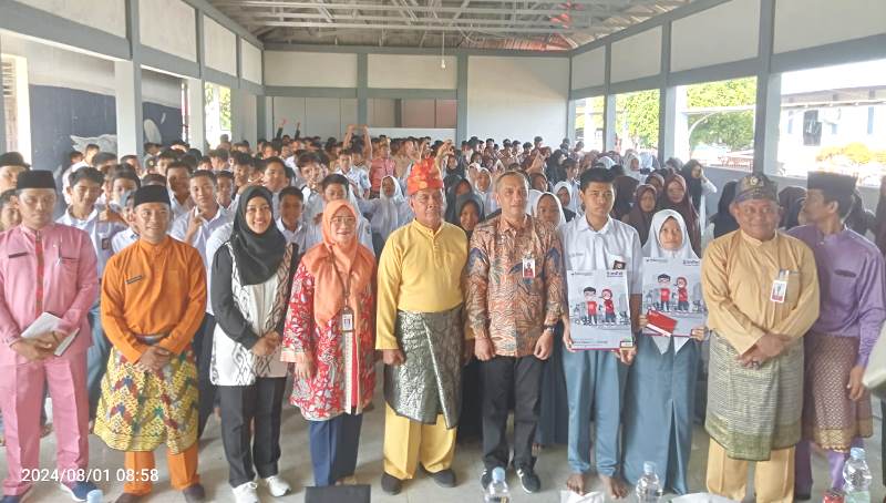 SMKN 1 Bengkalis Targetkan Semua Anak Didiknya Miliki Tabungan Simpel di BRK Syariah