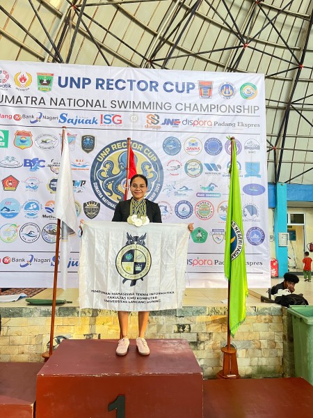 Mahasiswi Fasilkom Unilak Harumkan Nama Riau, Raih 7 Medali Emas di Sumbar
