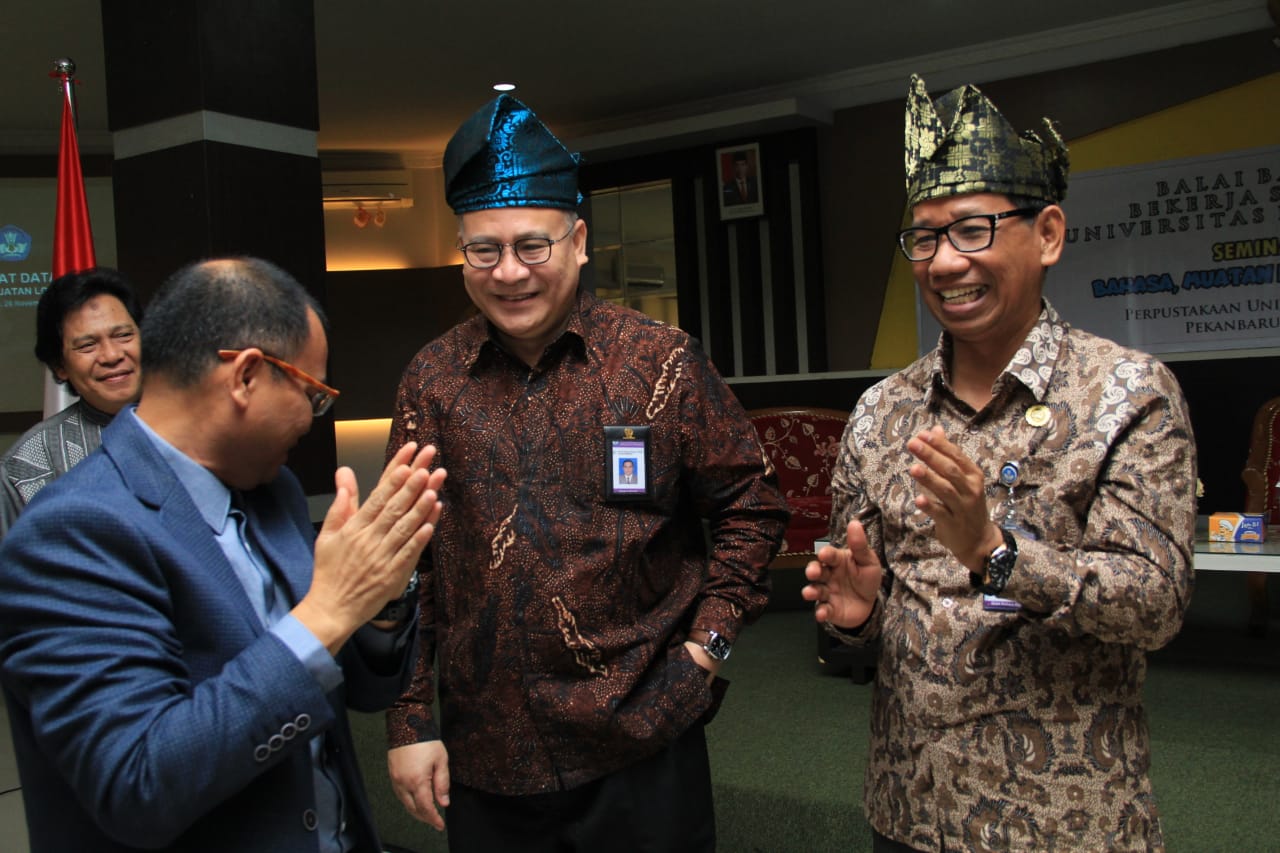 Balai Bahasa Riau dan Unilak Gelar Seminar Nasional Bahasa Indonesia