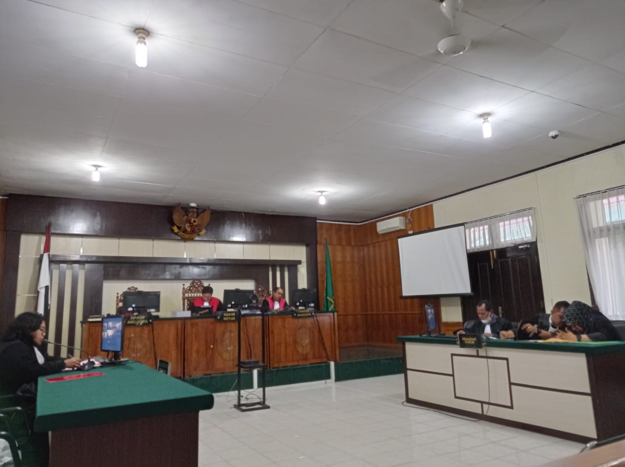 Mantan Rektor UIN Suska Riau Jalani Sidang Perdana Kasus Dugaan Korupsi Pengadaan Internet