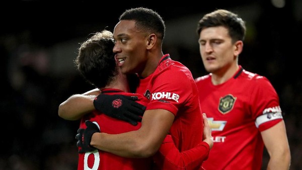 Liverpool Masih Sulit Saingi Nilai Pendapatan MU