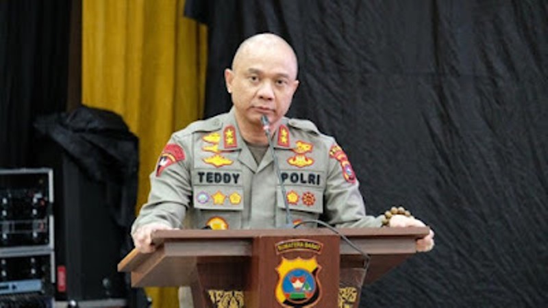 Profil Irjen Teddy Minahasa, Polisi Terkaya yang Ditangkap karena Narkoba