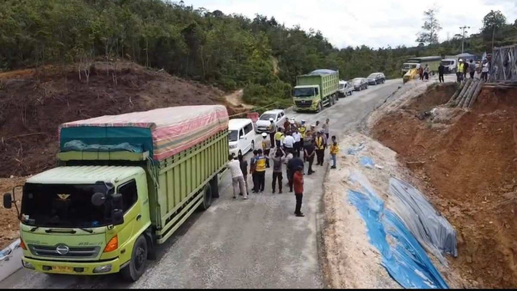 Mulai Besok, Jalur Lintas Riau – Sumbar KM 106-107 Tanjung Alai Normal  Dilalui