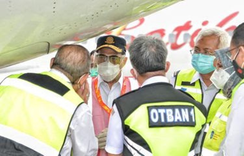 Pastikan Kelayakan Terbang Pesawat, Menhub Tinjau Ramp Check di Bandara Soetta