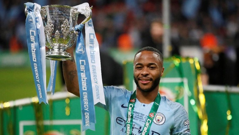 Sterling: Memburu Gelar di City Terasa Lebih Santai ketimbang di Liverpool