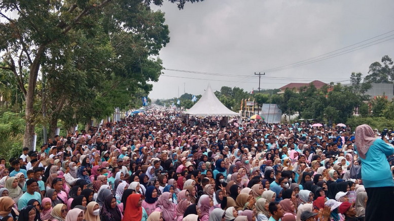 Menuju Pilkada Kuansing, Deklarasi Suhardiman - Mukhlisin Dipadati Lautan Massa
