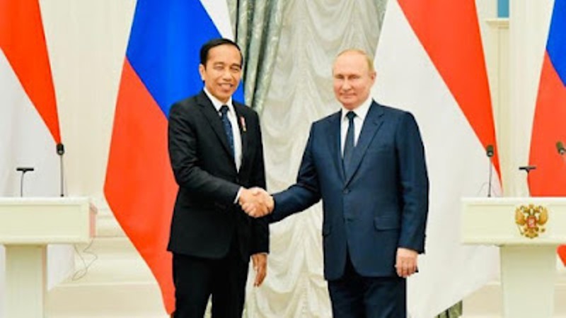 Jokowi Teleponan dengan Putin, Ini yang Dibahas