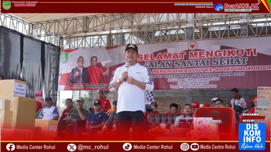 Wabup Syafaruddin Poti Hadiri Kegiatan Jalan Santai Di Kepenuhan Dalam Rangka Semarak  HUT RI-80.