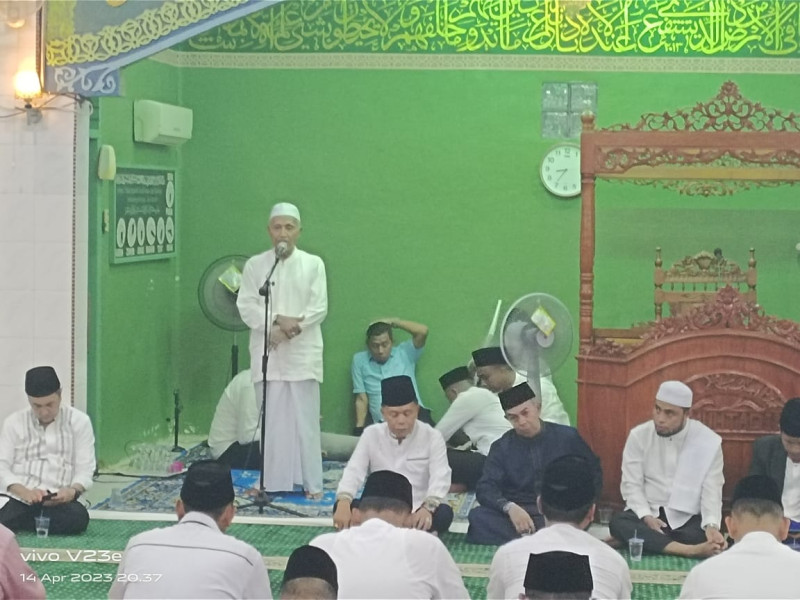 Gubernur Provinsi Riau Bersama Plt. Bupati Kabupaten Kepulauan Meranti Safari Ramadhan di Masjid Al-
