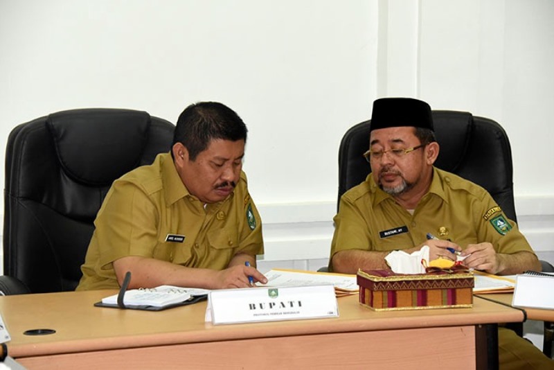 Nasib Guru Madrasah Jadi Perhatian Serius Amril Mukminin