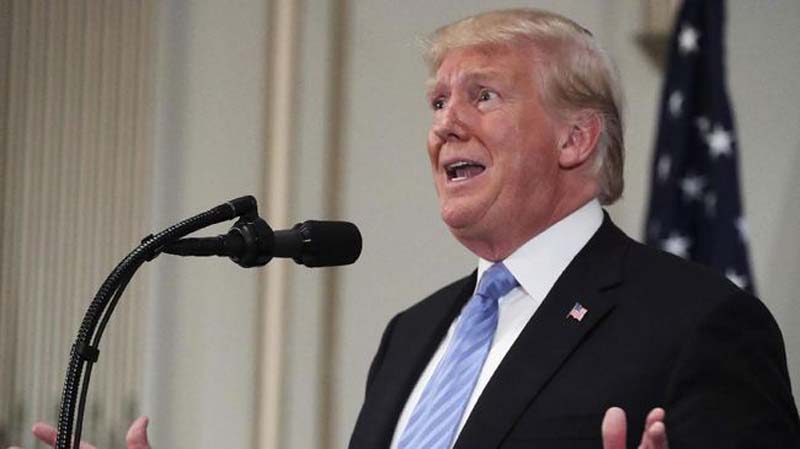 Trump Merasa Yakin Serangan Dagang Tekan China