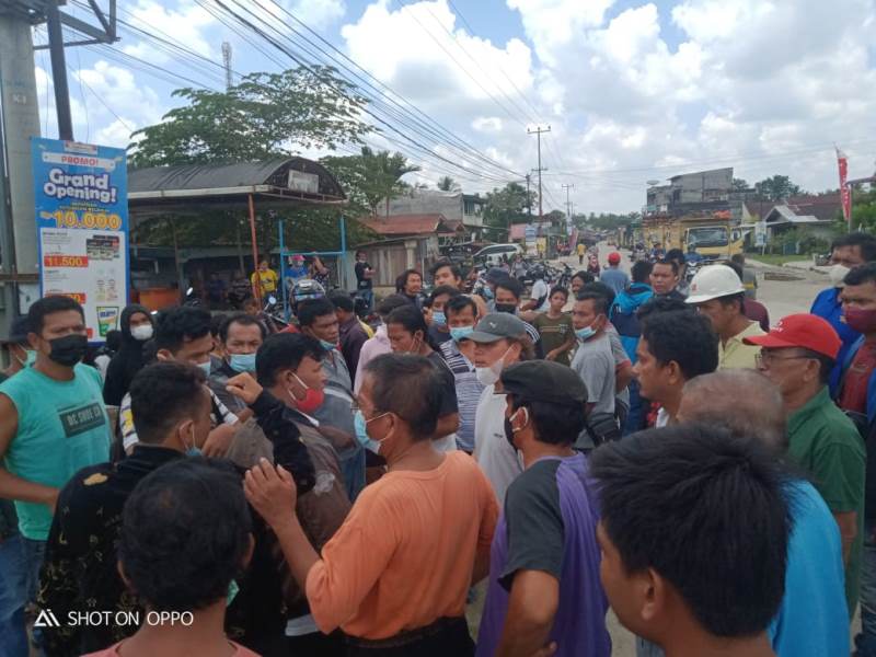 Aliansi Masyarakat Sebanga Duri Turun ke Jalan Gajah Mada