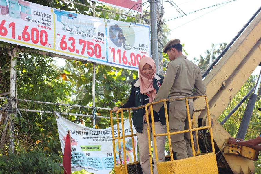 Masa Tenang, Bawaslu Sudah Tertibkan 134.875 APK Se Riau