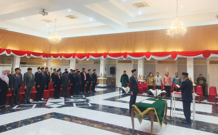 Sekdaprov Lantik 30 Pejabat Eselon III Pemprov Riau, Ini Nama-namanya